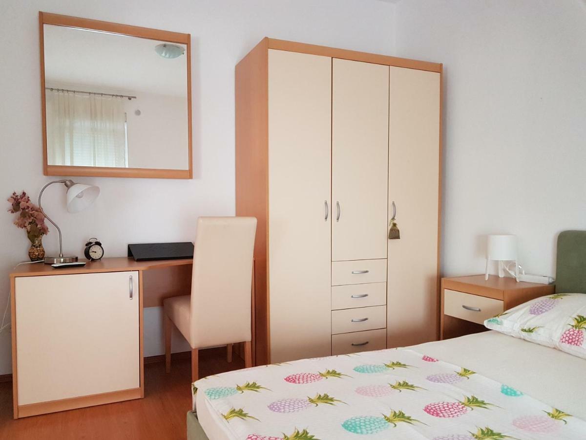 Villa Spanjol 라브 외부 사진