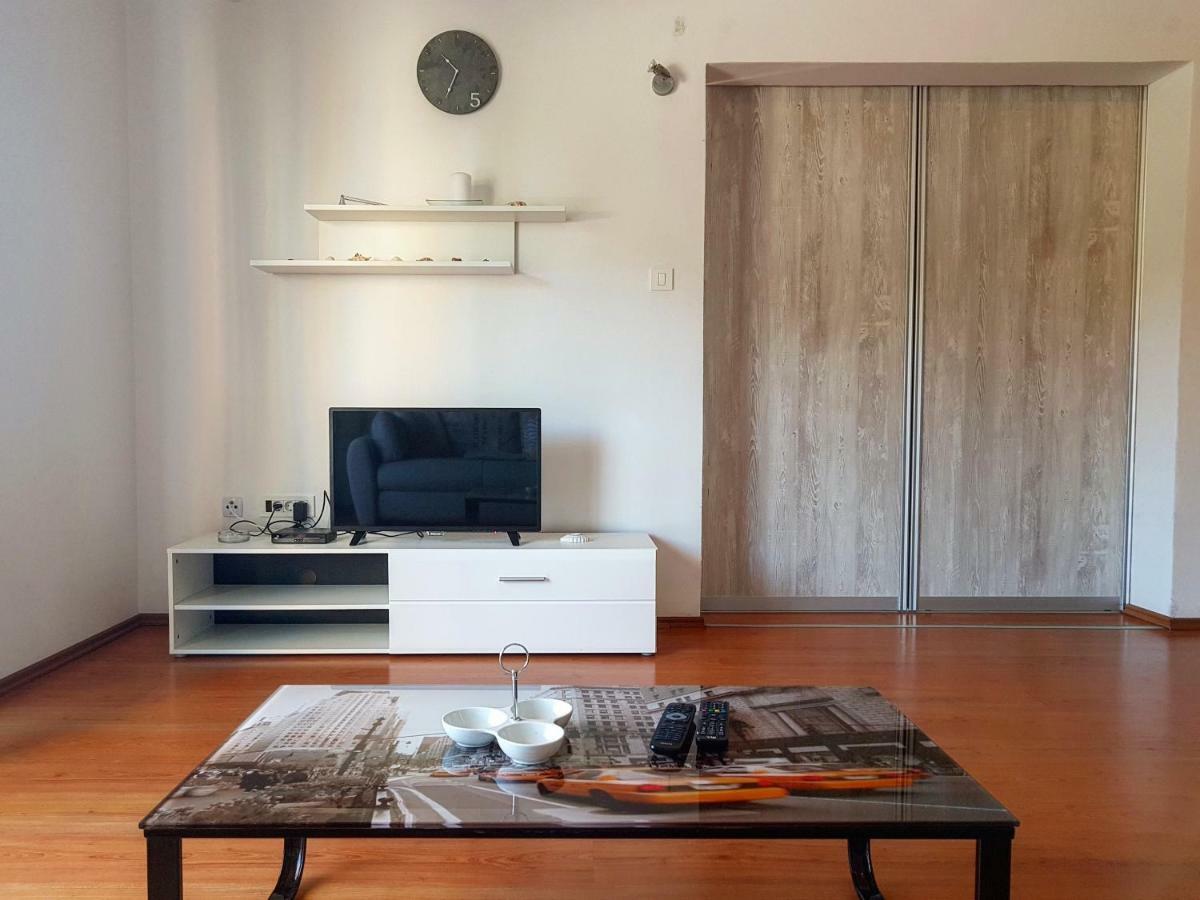 Villa Spanjol 라브 외부 사진